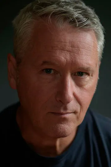 Фотография актёра Джо Лоулор