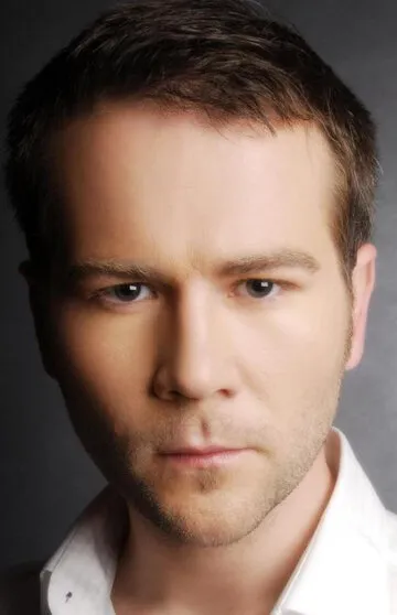 Фотография актёра Стюарт Бреннан