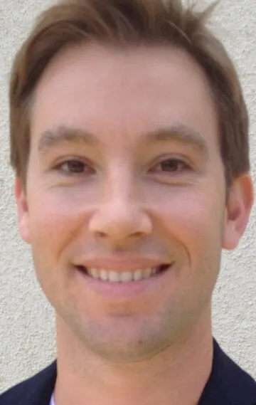 Фотография режиссера – Джейсон Стоун (Jason Stone)