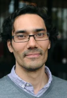 Фотография режиссера – Джеймс Дженн (James Genn)