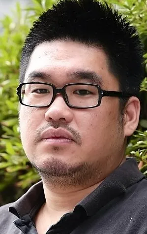 Фотография режиссера – Ким Хон-сон (Kim Hong-seon)